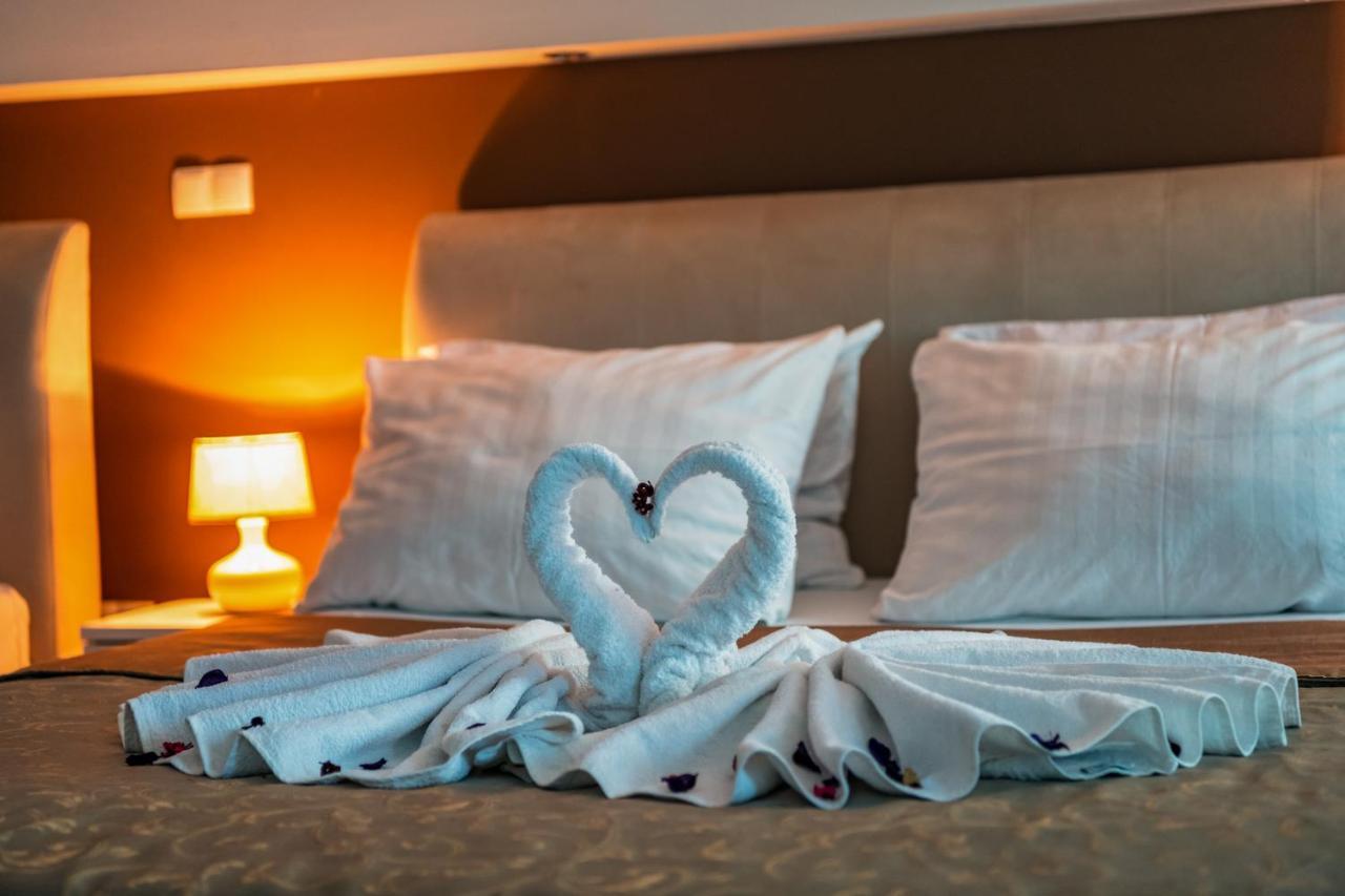 Hotel Oasis Gnojnice Luaran gambar