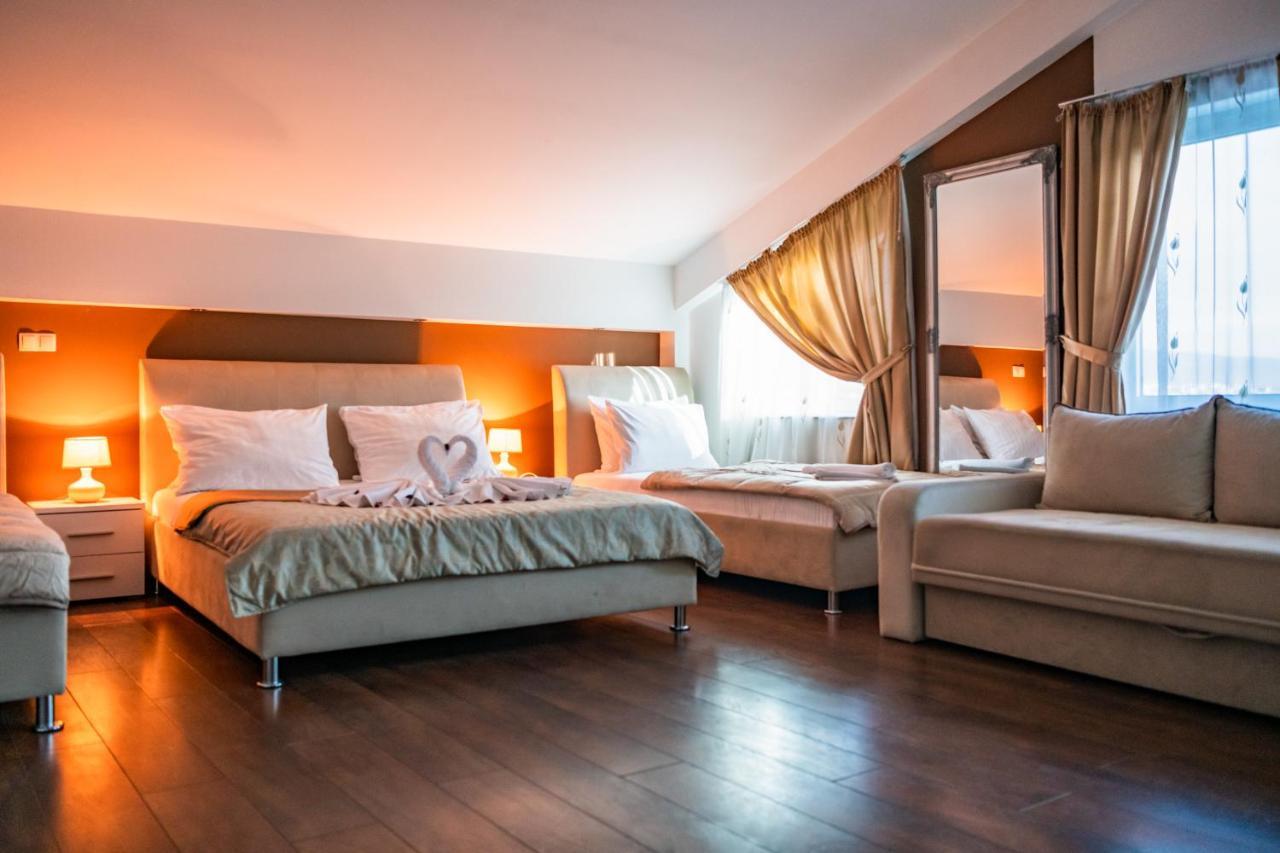 Hotel Oasis Gnojnice Luaran gambar