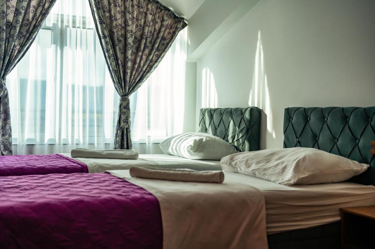 Hotel Oasis Gnojnice Luaran gambar