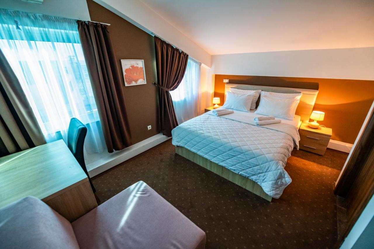 Hotel Oasis Gnojnice Luaran gambar
