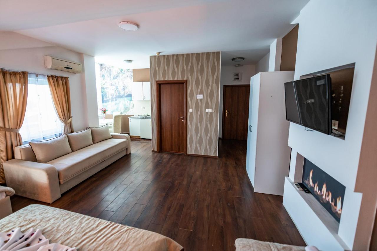 Hotel Oasis Gnojnice Luaran gambar