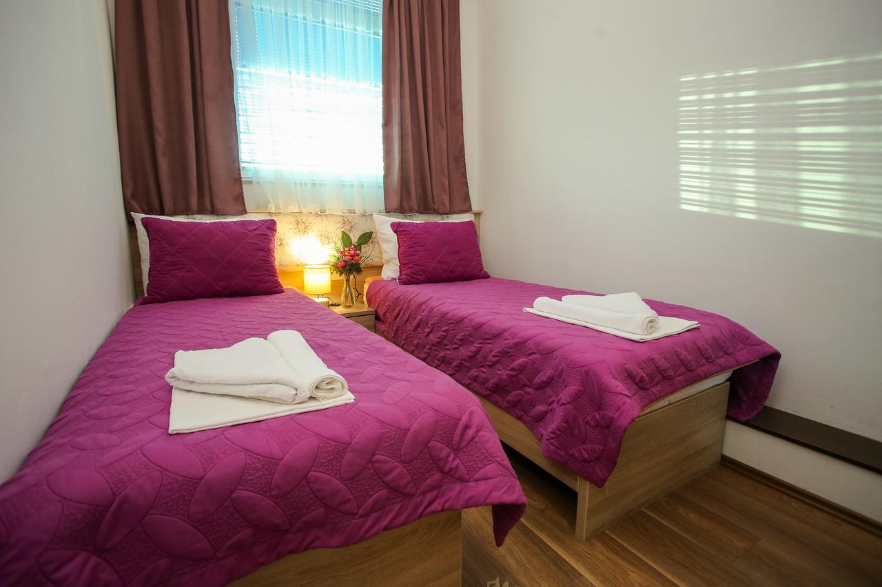 Hotel Oasis Gnojnice Luaran gambar